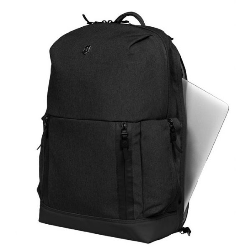 Рюкзак Victorinox Altmont Classic Deluxe Laptop/Black 602641