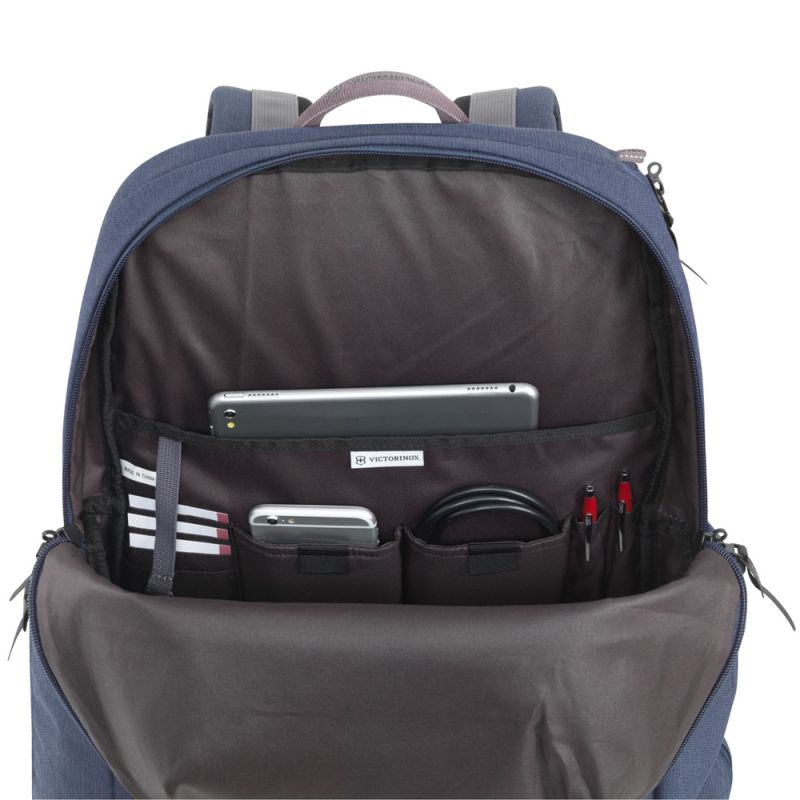 Рюкзак Victorinox Altmont Classic Deluxe Laptop Backpack/Deep Lake 605315