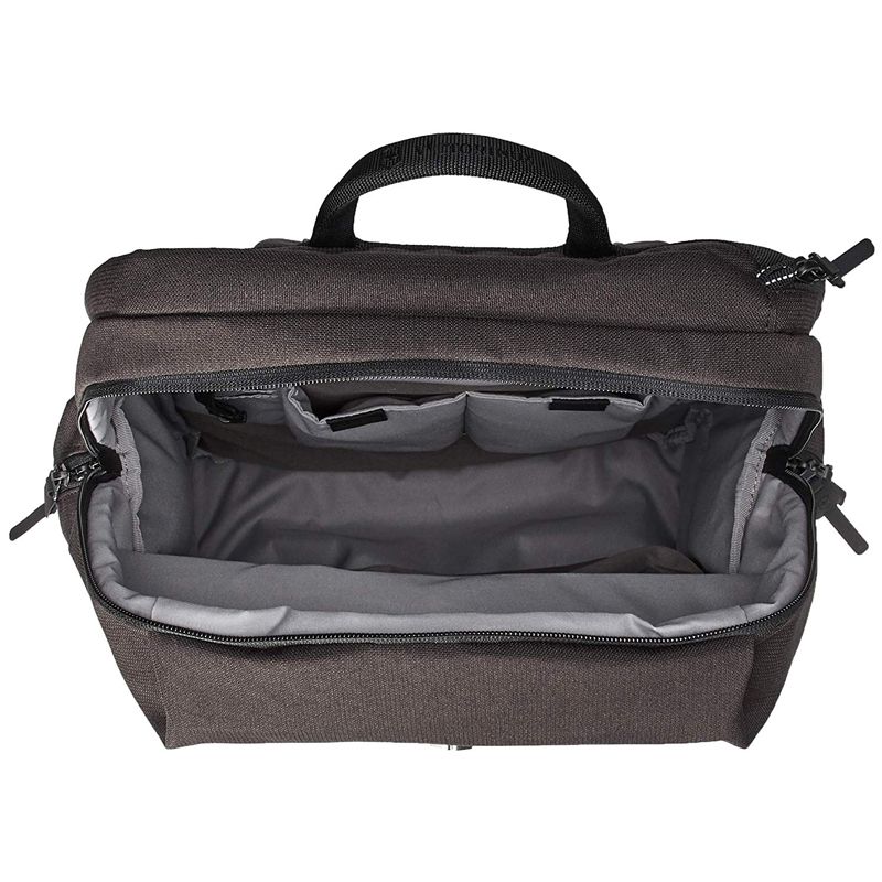 Рюкзак Victorinox Altmont Classic Deluxe Laptop Backpack/Black 605316