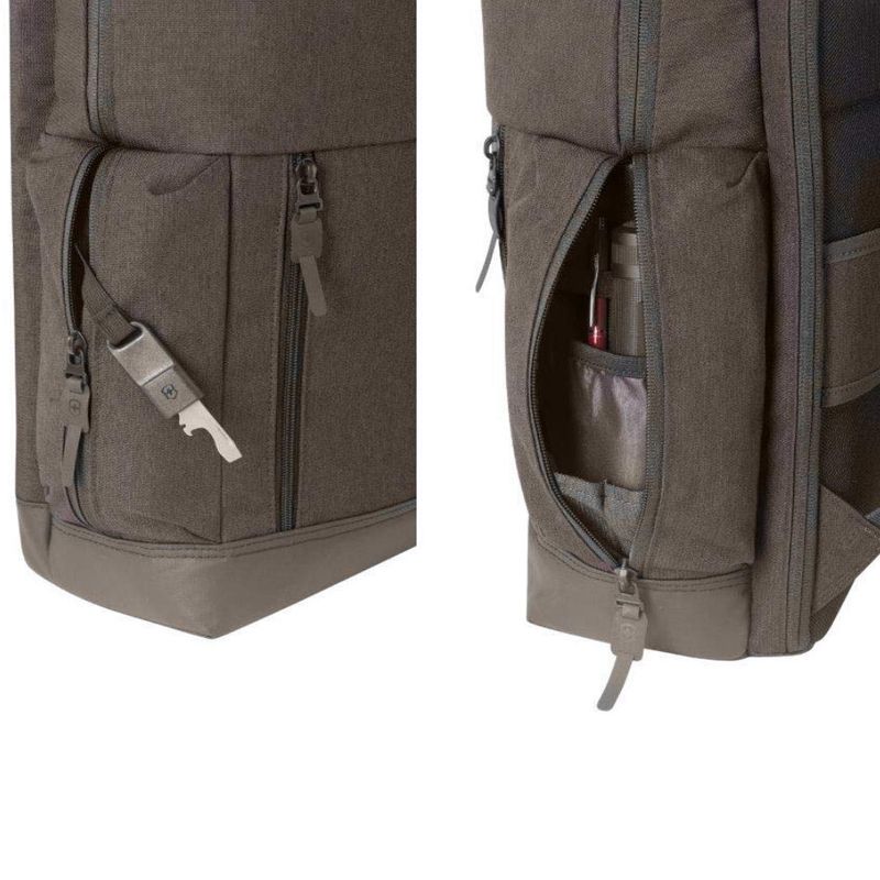 Рюкзак Victorinox Altmont Classic Deluxe Laptop Backpack/Black 605316