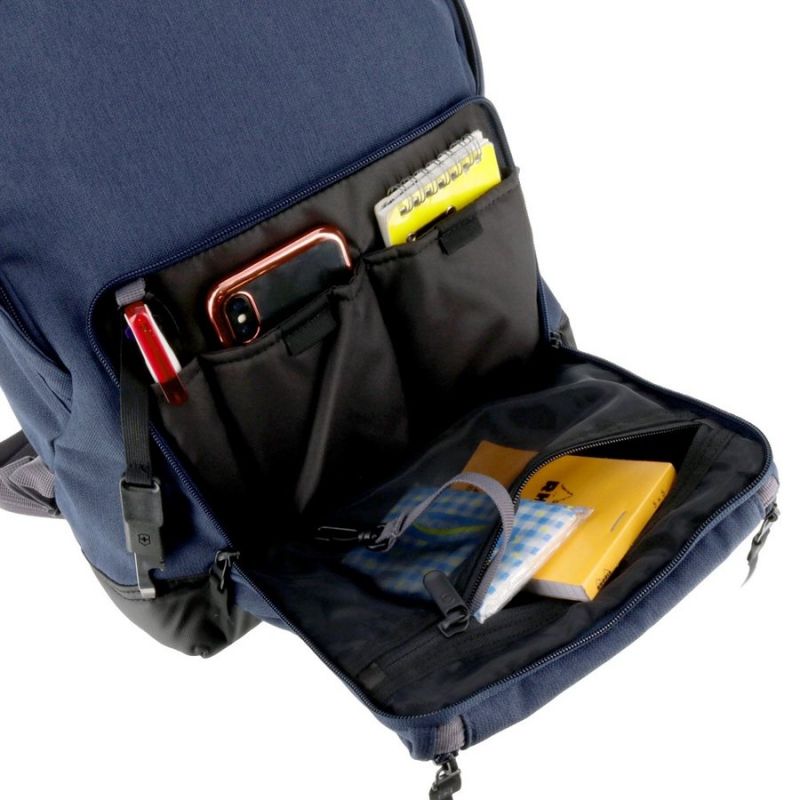 Рюкзак Victorinox Altmont Classic Laptop Backpack/Deep Lake 605321