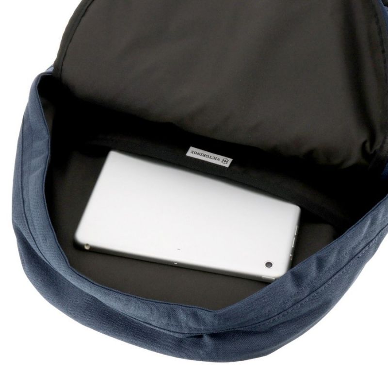 Рюкзак Victorinox Altmont Classic Laptop Backpack/Deep Lake 605321