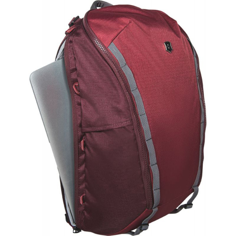 Рюкзак Victorinox Altmont Active Everyday Laptop/Burgundy 602134