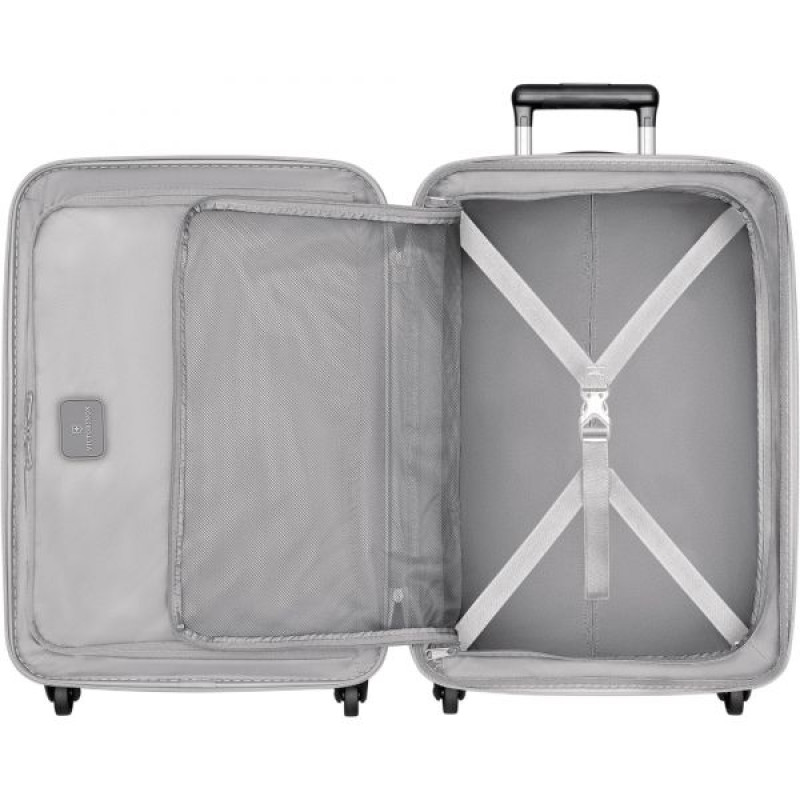Чемодан на 4 колесах Victorinox Etherius S/Silver 601702