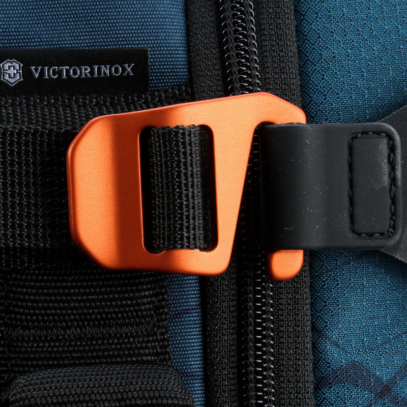 Чемодан на 2 колесах Victorinox Vx Touring/Dark Teal  601477