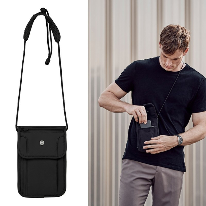 Сумка-гаманець Victorinox Travel Accessories 5.0 Deluxe Security Pouch with RIFD Protection 610603