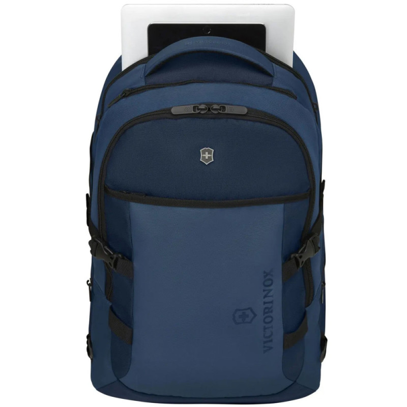 Рюкзак на колесах Victorinox VX Sport EVO Backpack on Wheels/Deep Lake 611424