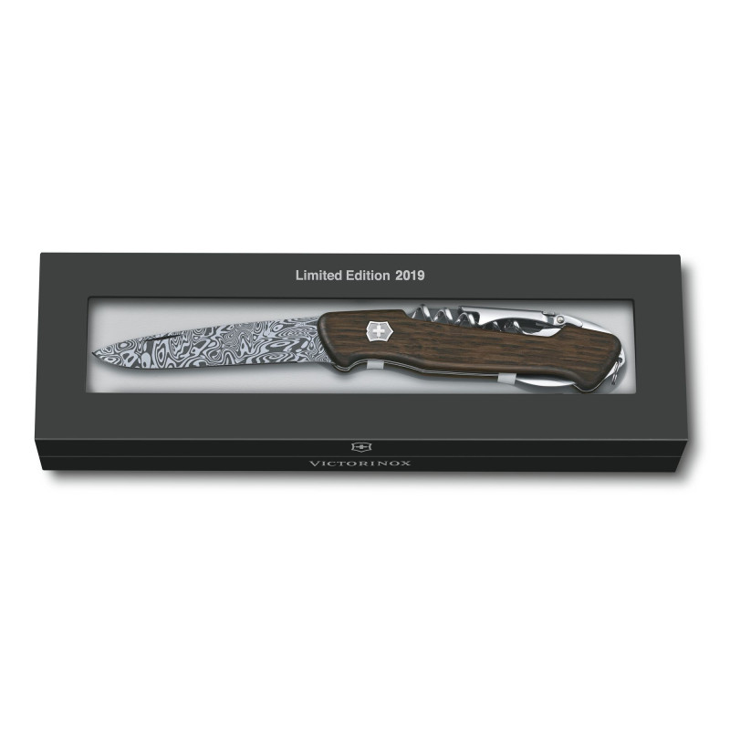 Нож Victorinox Wine Master 0.9701.J19 Damast Limited Edition 2019