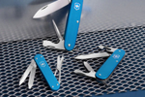 Більше про Alox Aqua Blue 2020? 