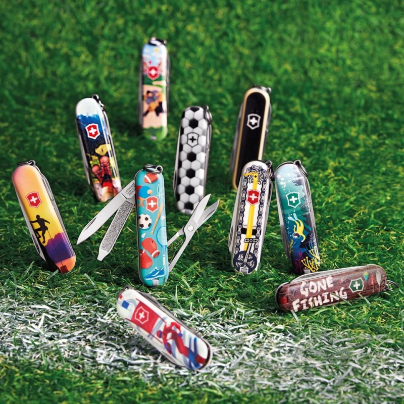 Ніж Victorinox Classic LE 2020 "Skateboarding" 0.6223.L2003