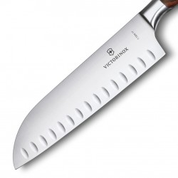 Кованый нож Victorinox Grand maitre Rosewood Santoku Knife 7.7320.17G в подарочной упаковке