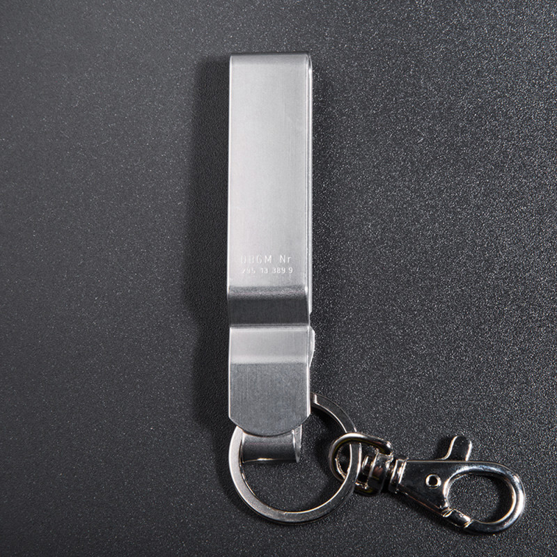 Тримач Victorinox Multiclip Belt Hanger with Snap Hook 4.1858