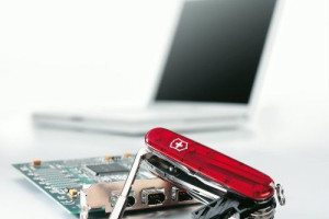 CyberTool від Victorinox - майстер на всі руки