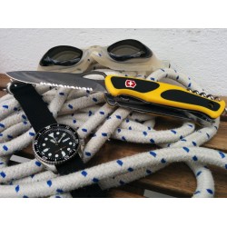 Нож Victorinox Delemont RangerGrip Boatsman  0.9798.MWC8