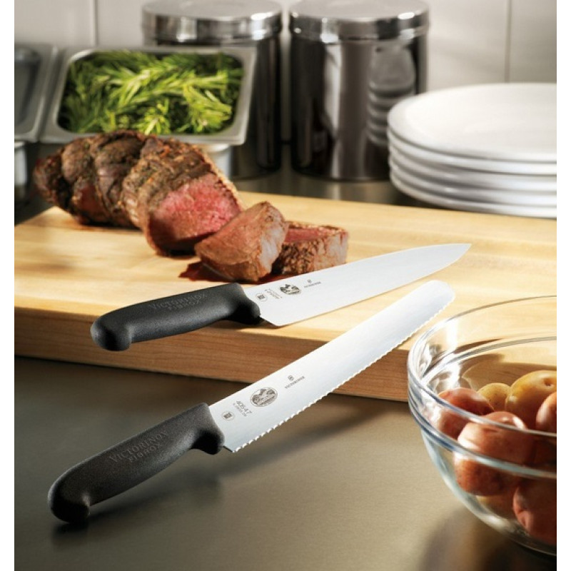 Кухонный разделочный нож Victorinox Fibrox Carving Knife 5.2003.28