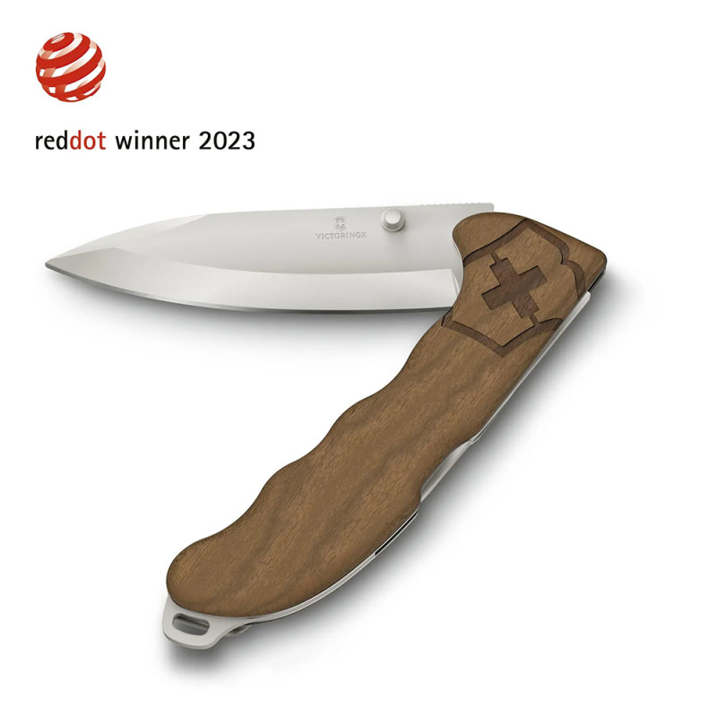 Ніж Victorinox Evoke Wood 0.9415.D630