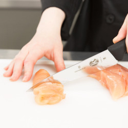 Кухонный разделочный нож Victorinox Fibrox Kitchen Knife 5.2003.15