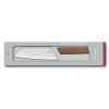 Кухонный нож Victorinox Swiss Modern Santoku Knife 6.9050.17KG в подарочной упаковке
