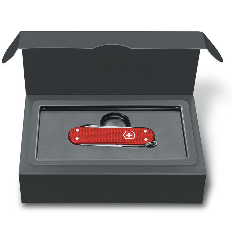 Нож Victorinox Classic Alox Limited Edition 2018 Berry Red  0.6221.L18