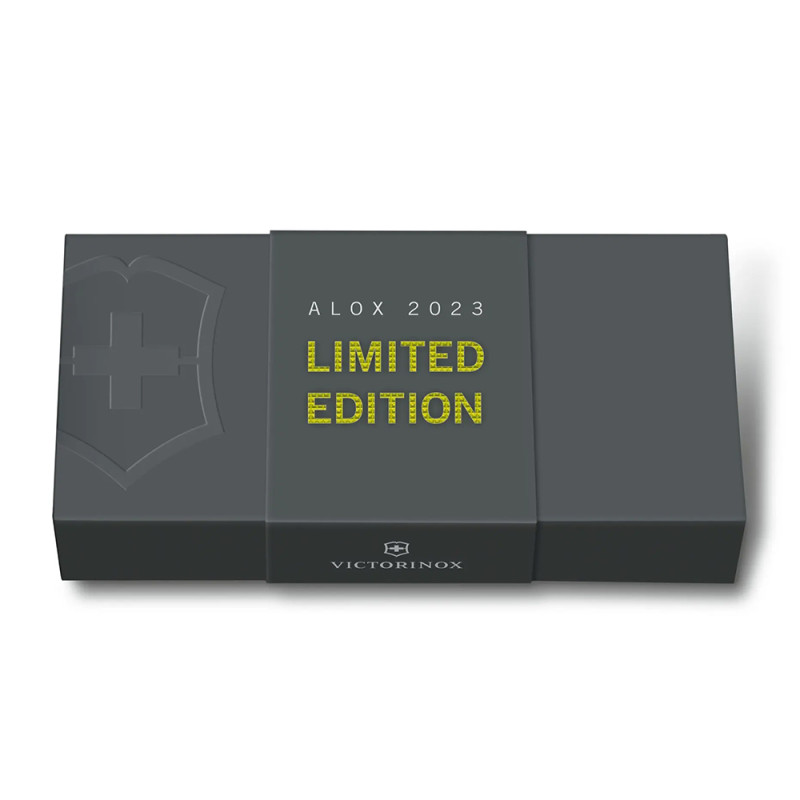 Ніж Victorinox Pioneer X Alox Limited Edition 2023 Electric Yellow 0.8231.L23