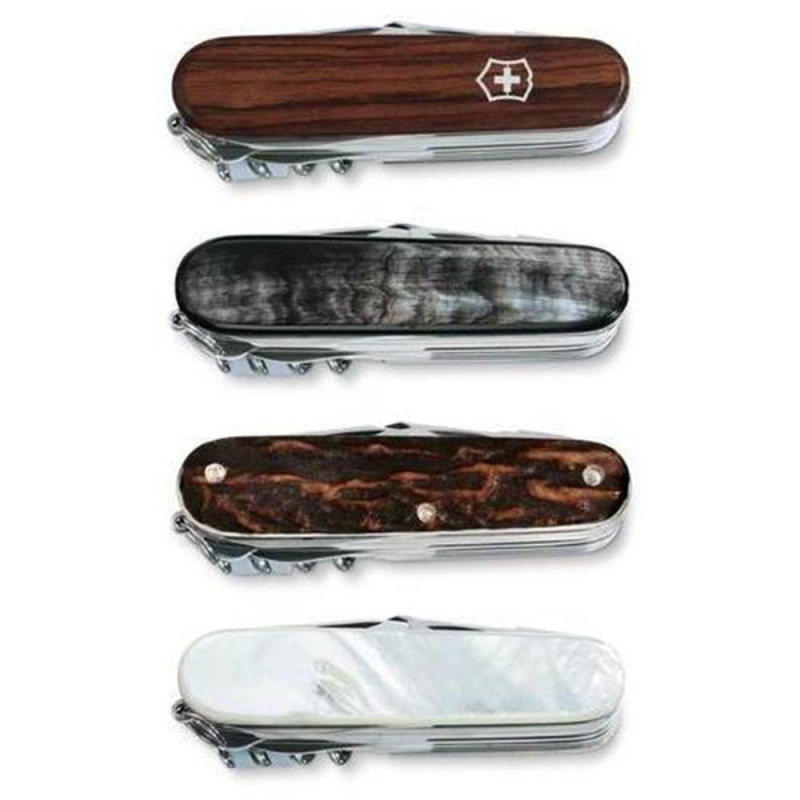 Ніж Victorinox Swiss Champ 1.6791.66 з руків’ям з натурального оленячого рогу